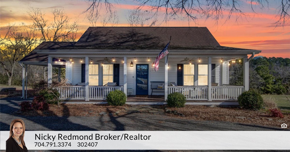 379 N Main St, Mt Pleasant, NC 28124